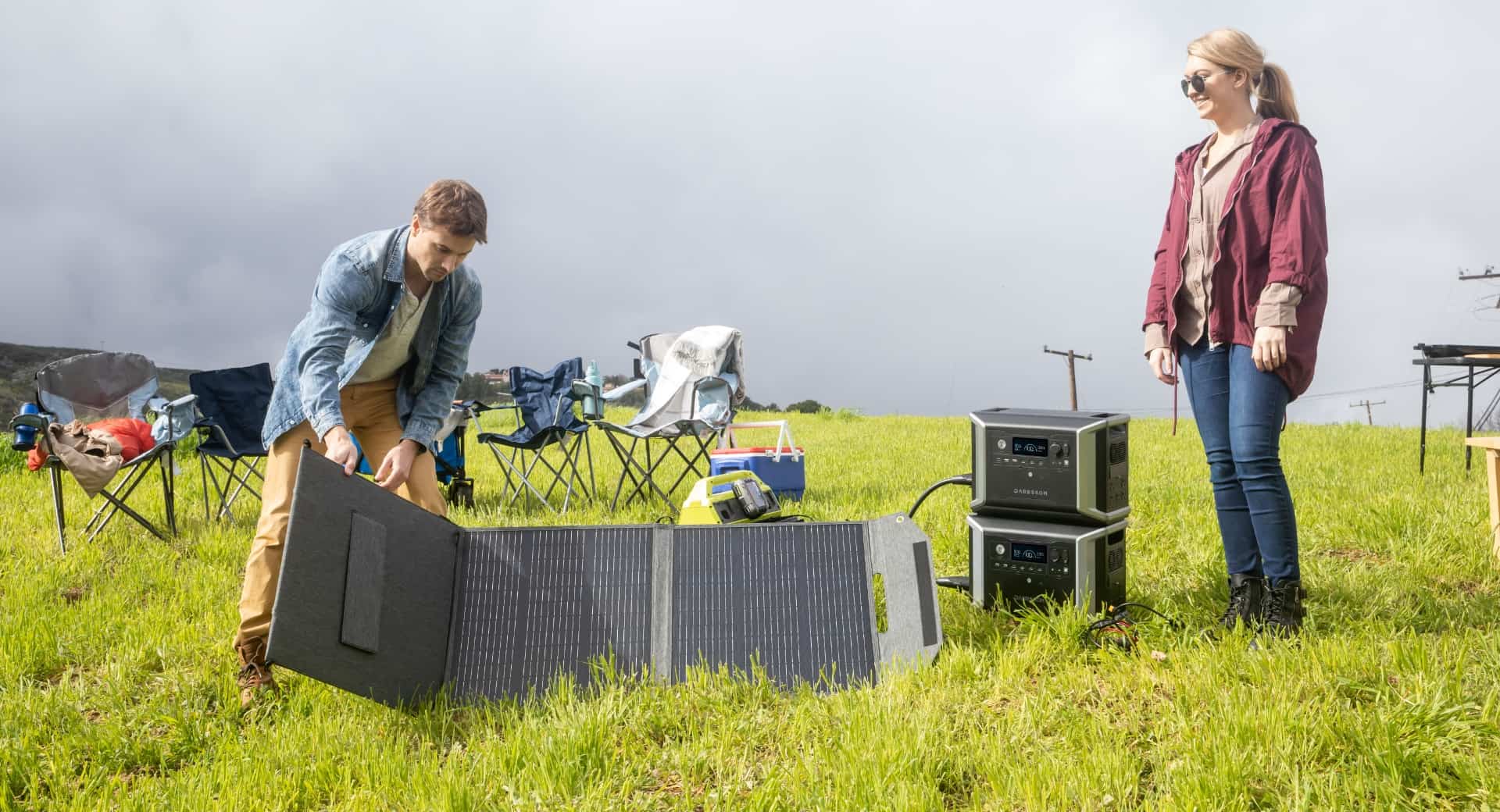 Solar powered solutions Perfect for outdoor life, camping, and self-driving tours.