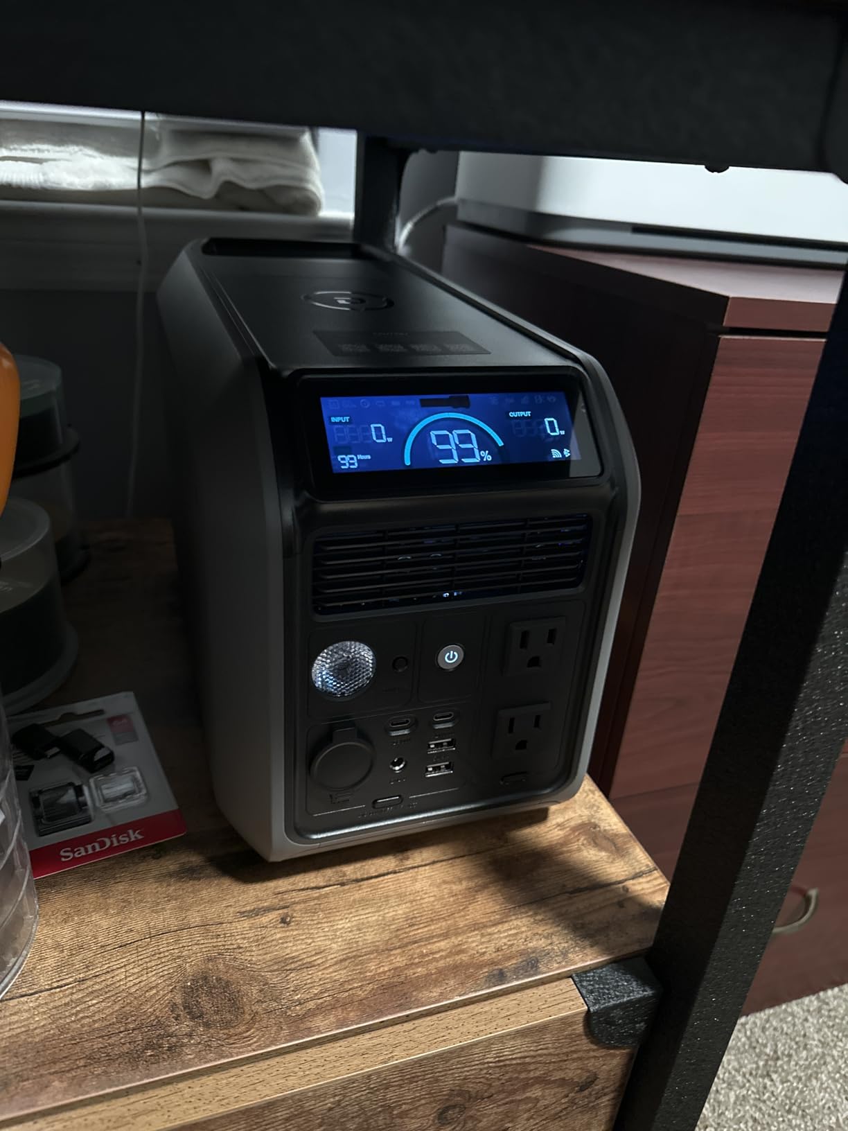 Dabbsson 2000L Portbale & Home Backup Power Station | 2048Wh, 2200W